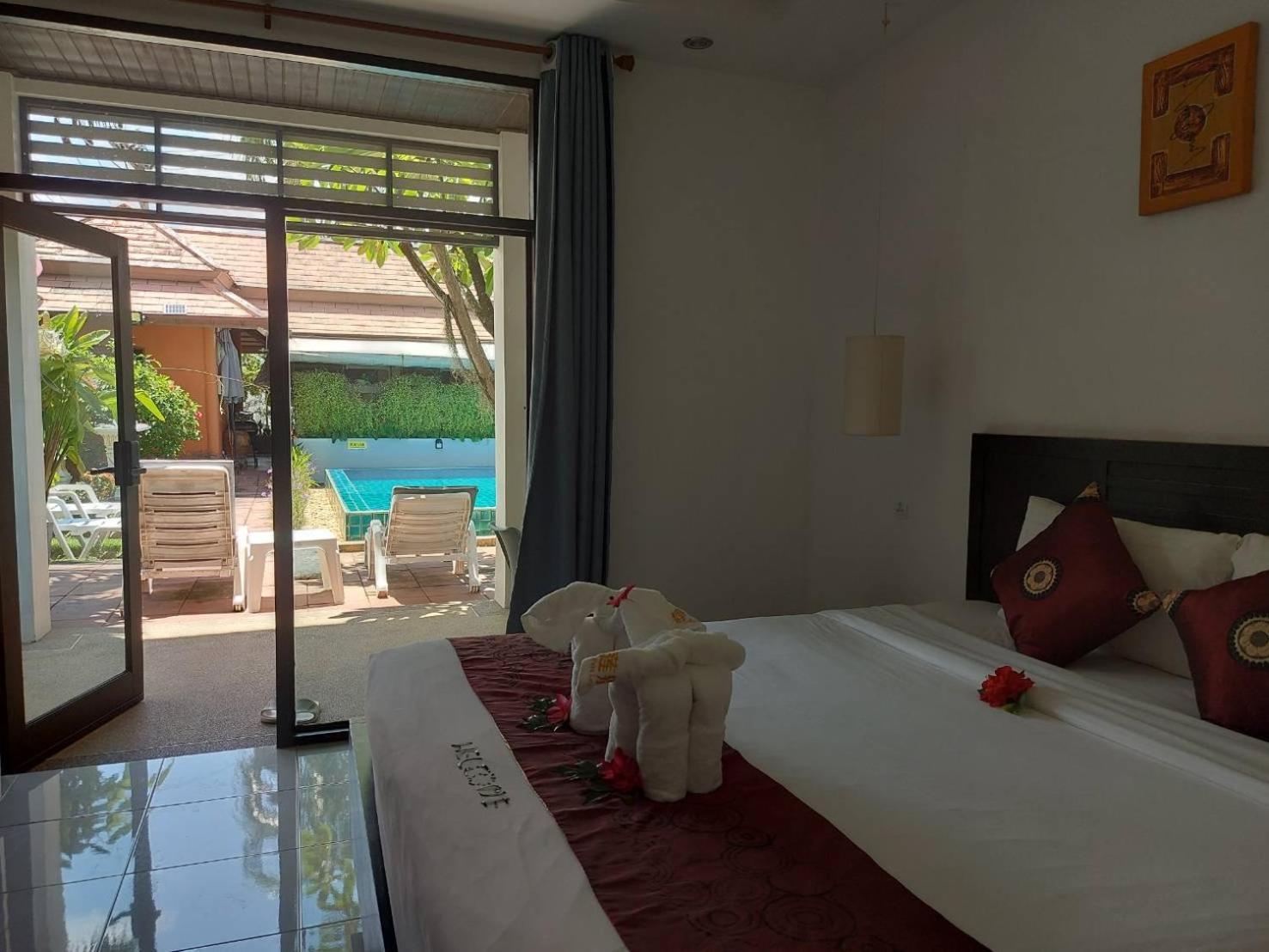 Monaburi Boutique Resort Rawai Экстерьер фото